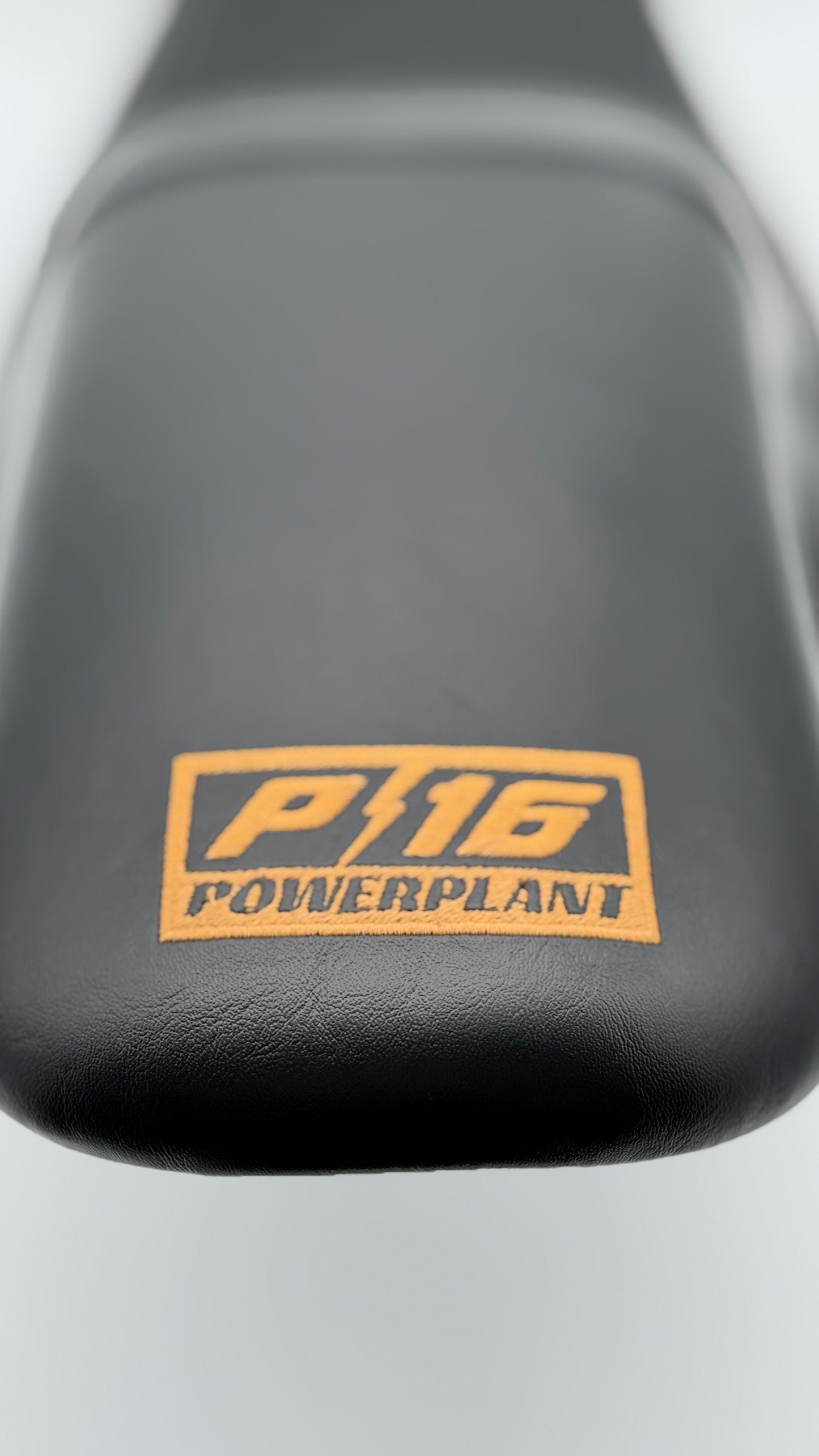 P16 X LE PERA SEAT
